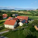 Gschwendnerhof Reitberger-brandl * Röhrnbach
